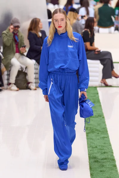 Look 26